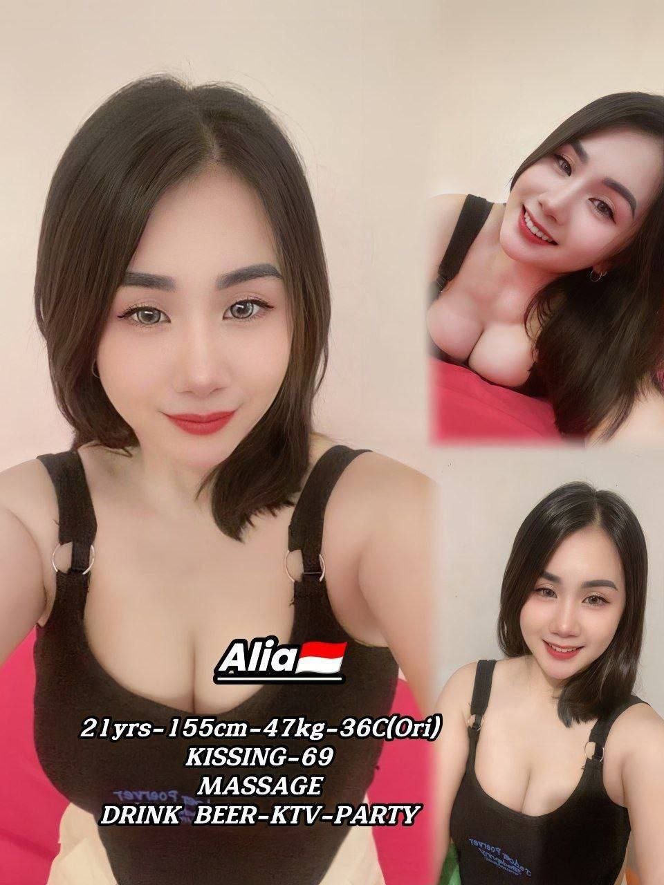Alia JB Escort Playboy