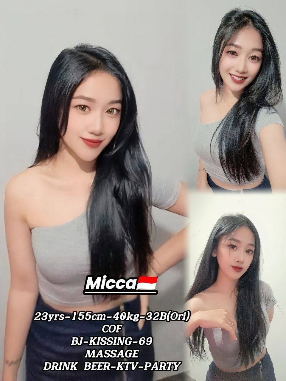 Micca JB Escort Playboy